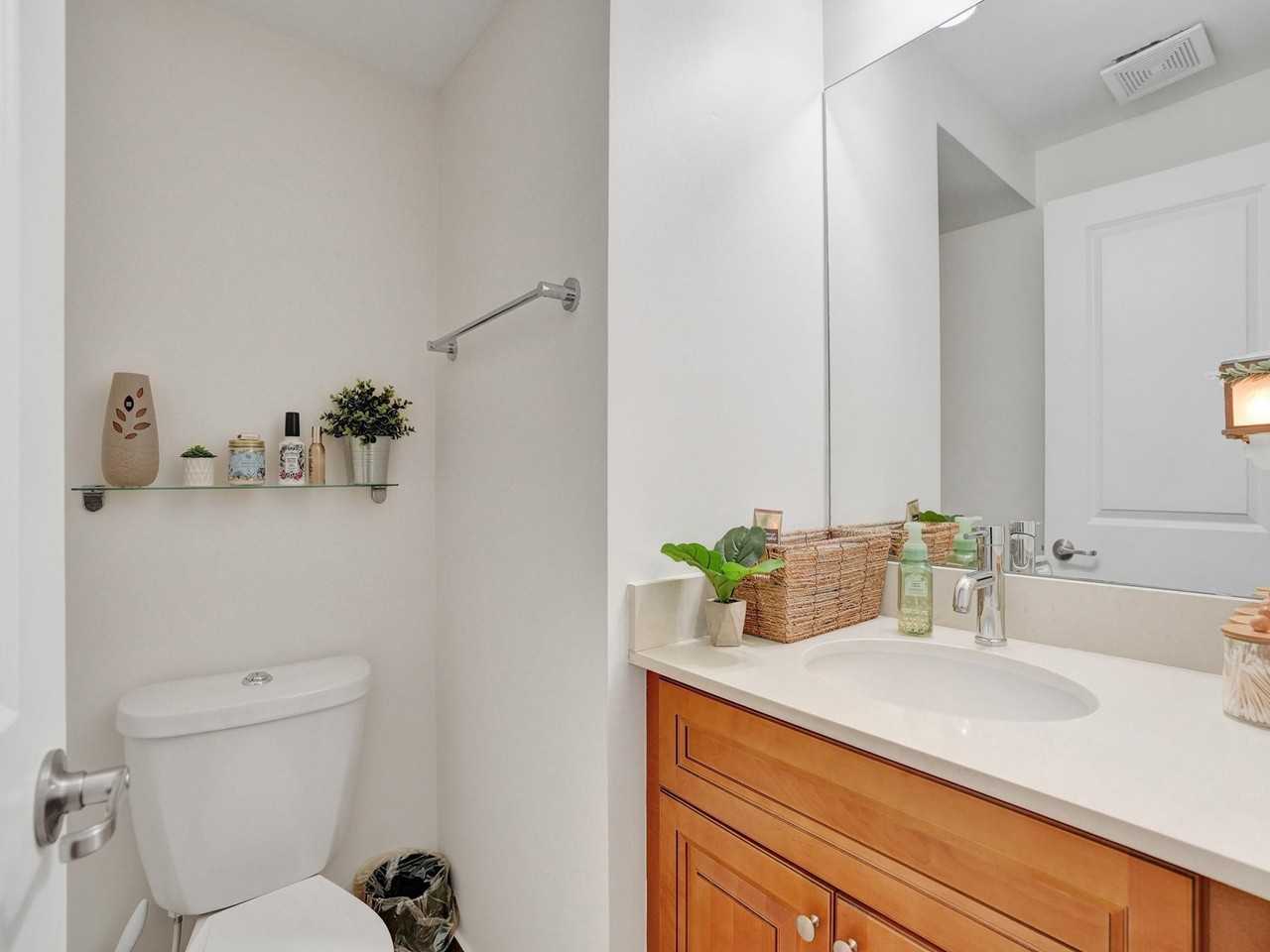 5804 Nw 46th Ln - Photo 4 of 37