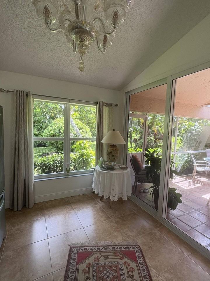 1604 Rosewood Way - Photo 6 of 36