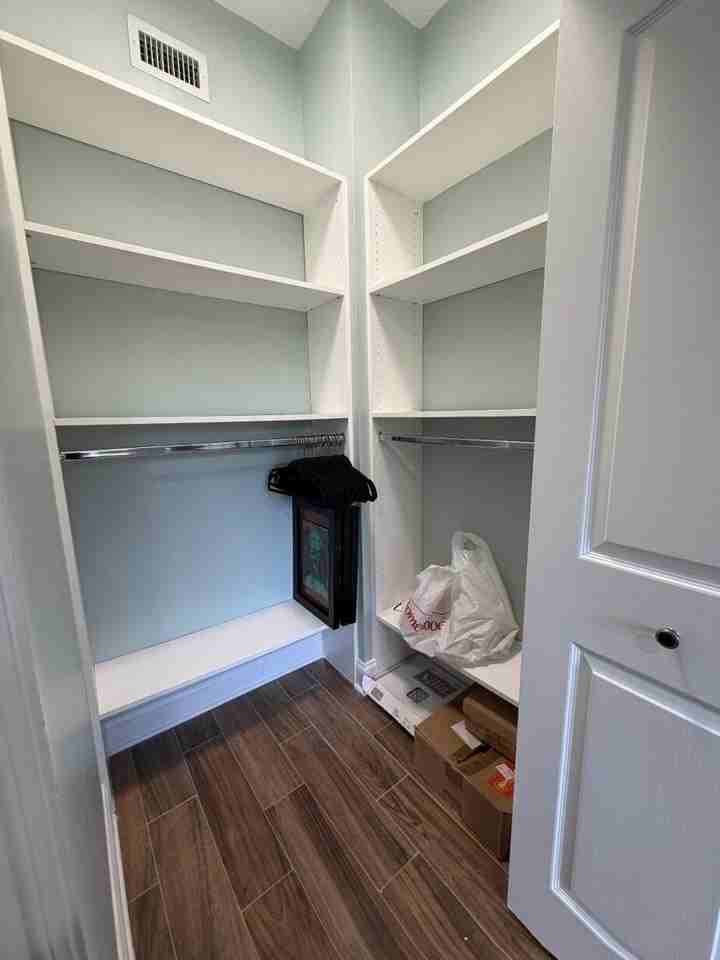 6301 Myrtlewood Cir W #6301 - Photo 3 of 27