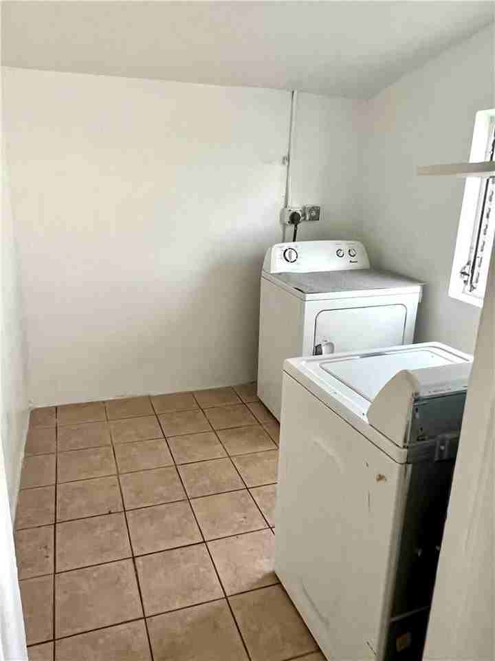 4340 Nw 59th Ct - Photo 7 of 15