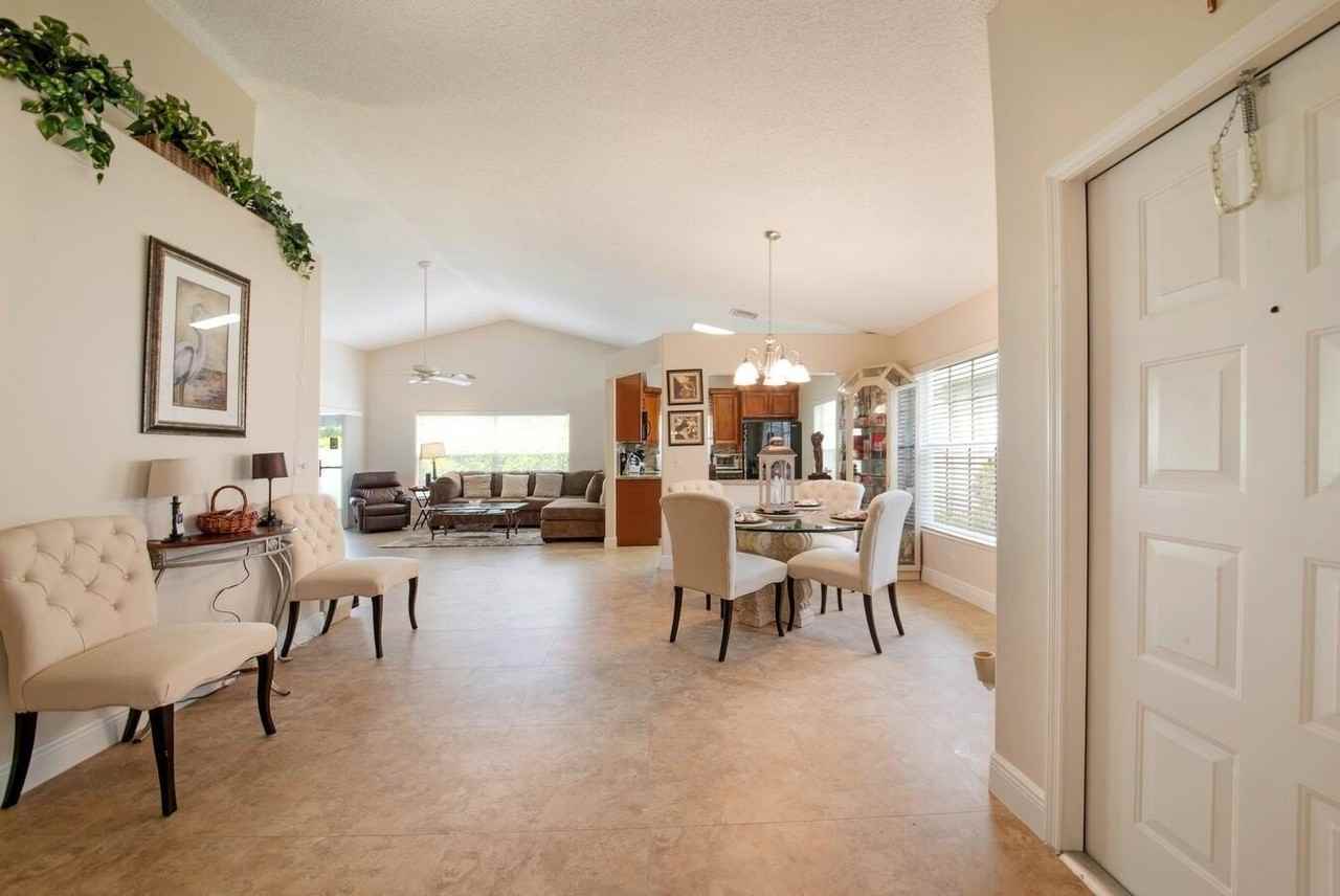 7872 Mansfield Hollow Rd - Photo 3 of 34