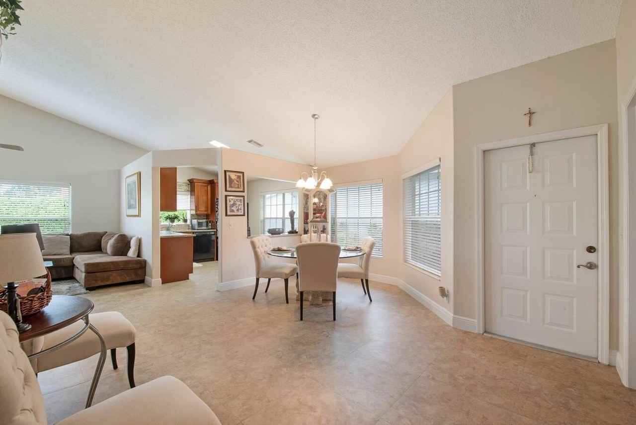 7872 Mansfield Hollow Rd - Photo 4 of 34