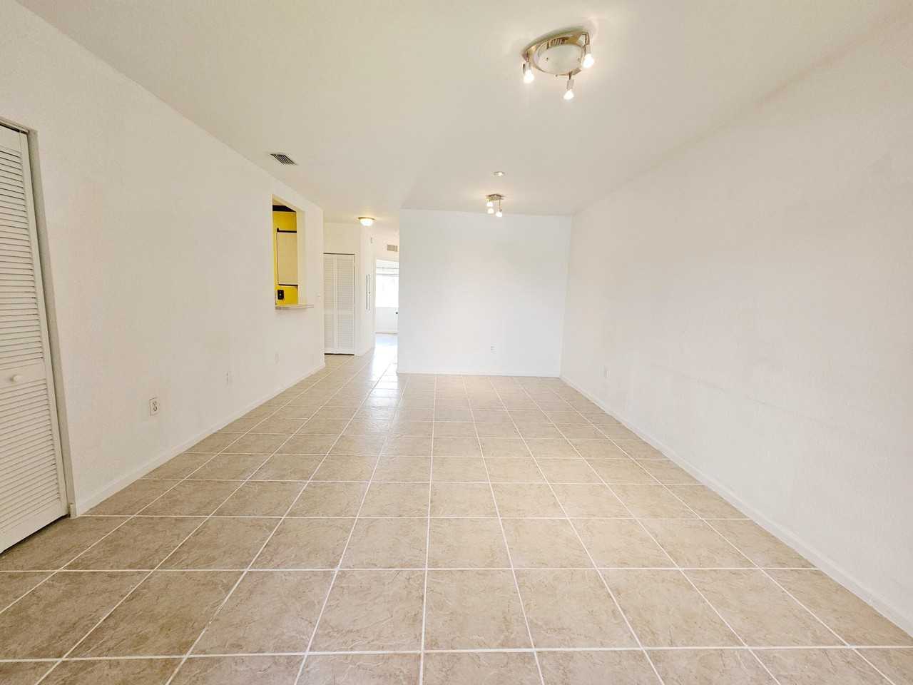 1157 Golden Lakes Blvd #621 - Photo 5 of 19