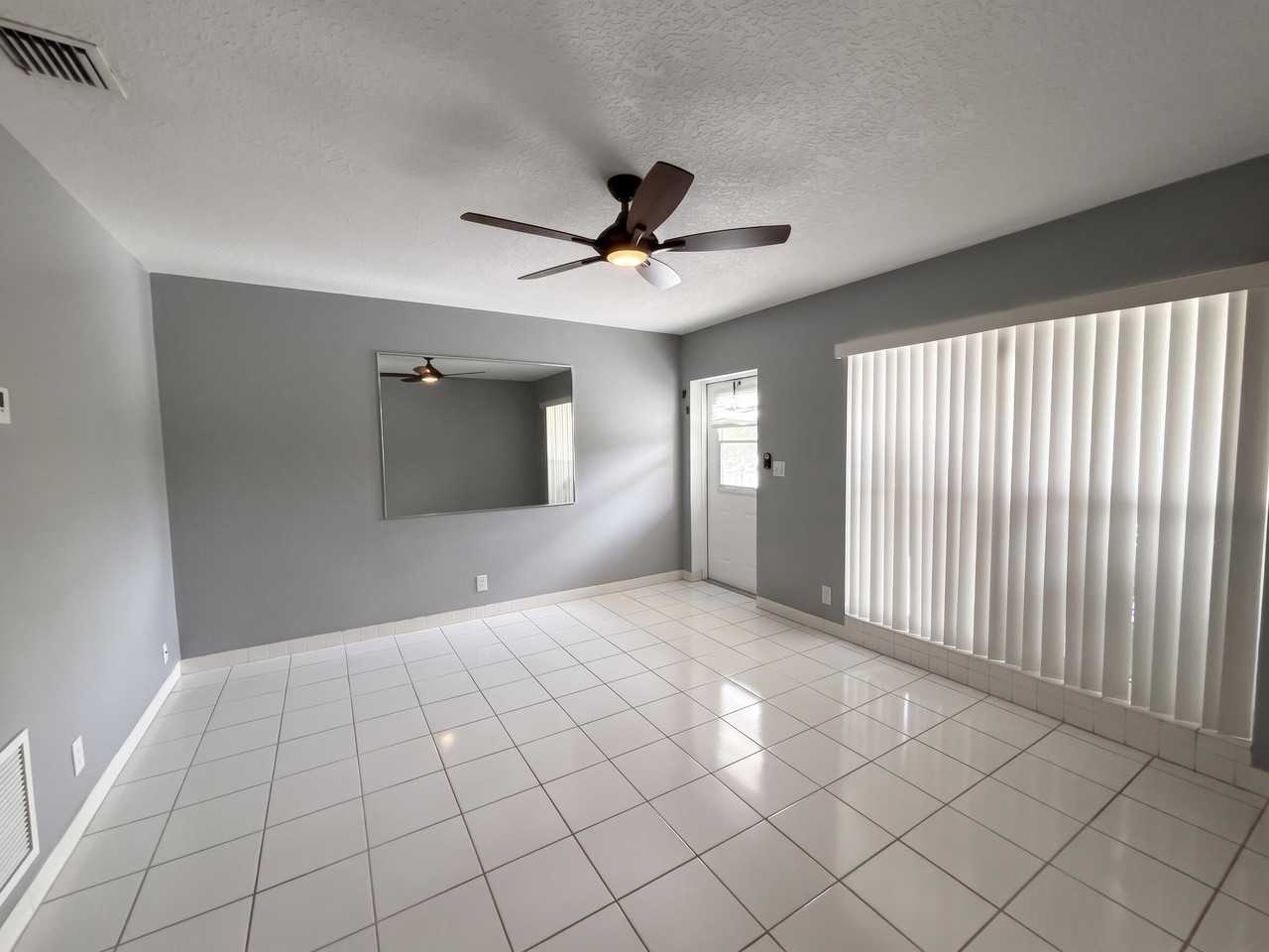 1240 Se 3rd Ct #12 - Photo 2 of 11
