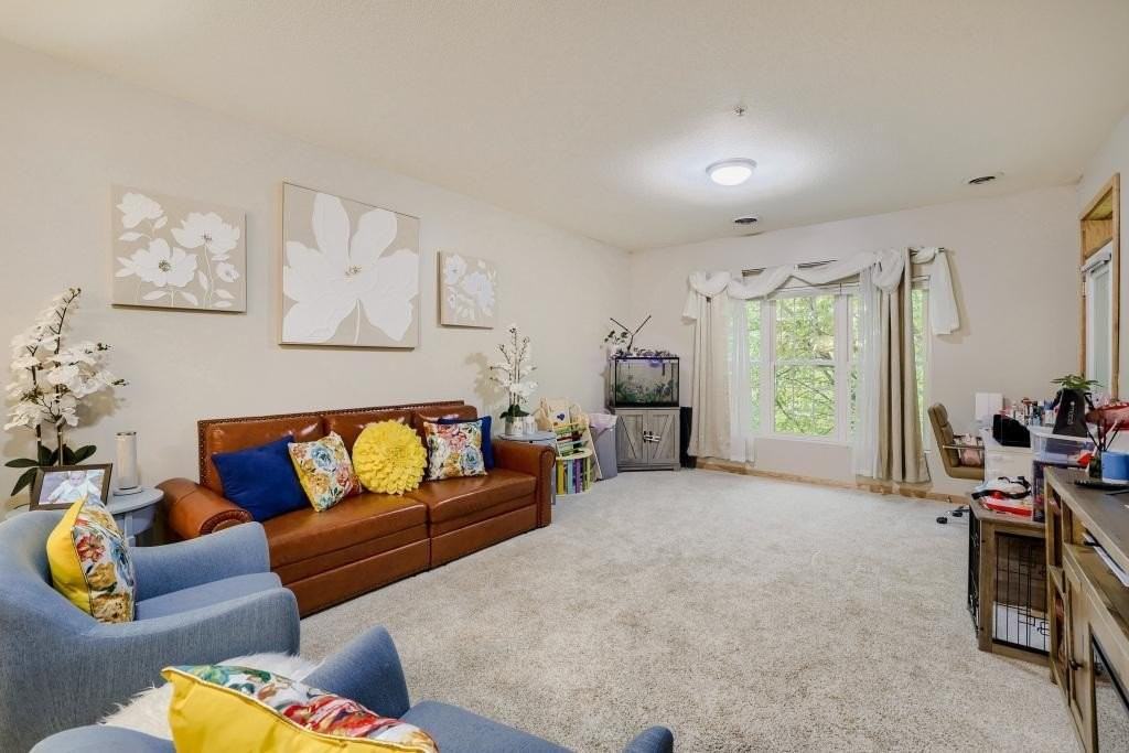 2850 Cedar Ave S #202 - Photo 4 of 15