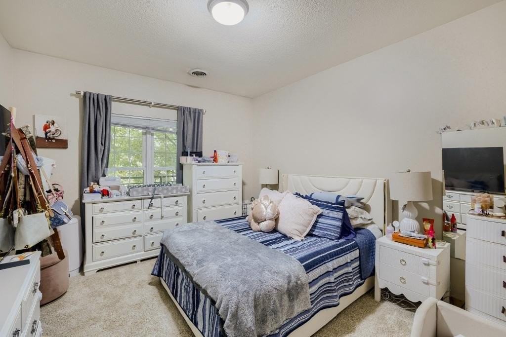 2850 Cedar Ave S #202 - Photo 7 of 15