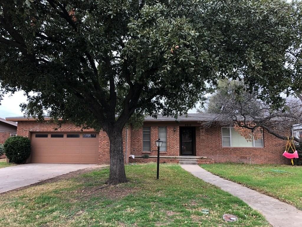 2213 Delker Dr - Photo 2 of 29