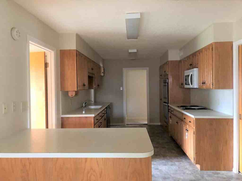 2213 Delker Dr - Photo 7 of 29