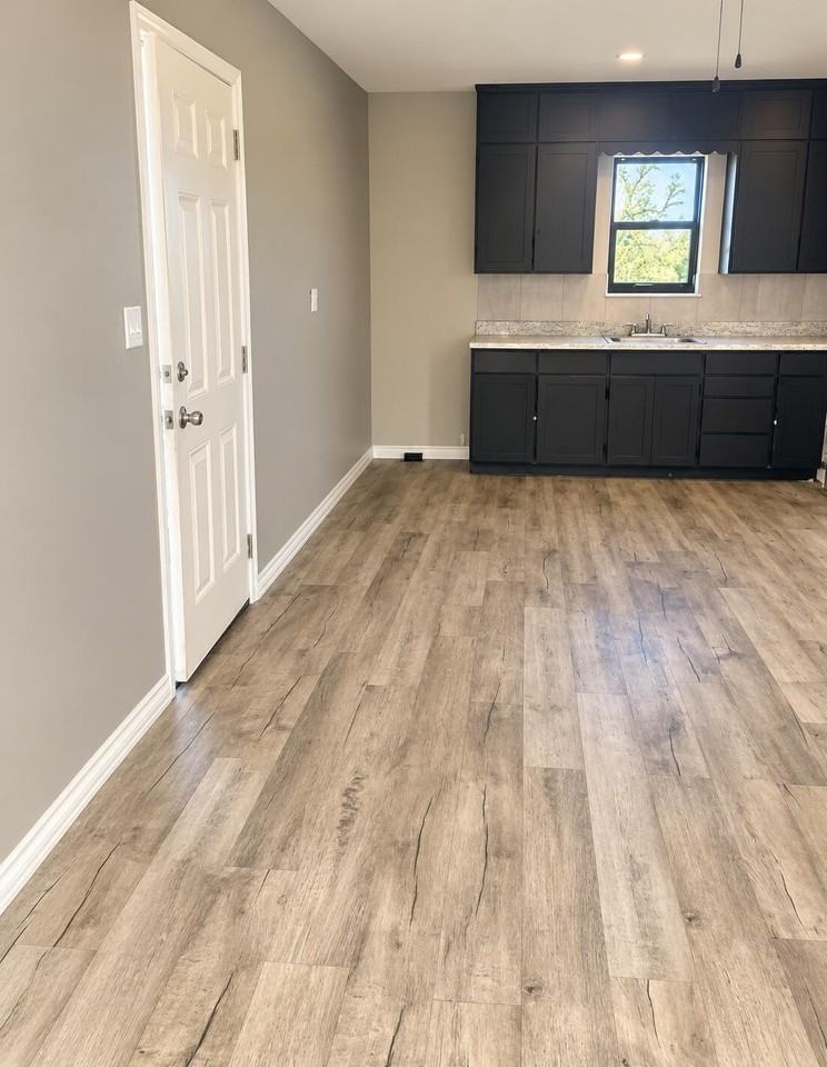608 Era Ave - Photo 2 of 6