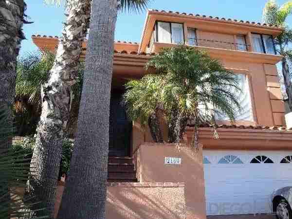 2164 Rosecrans St - Photo 2 of 21