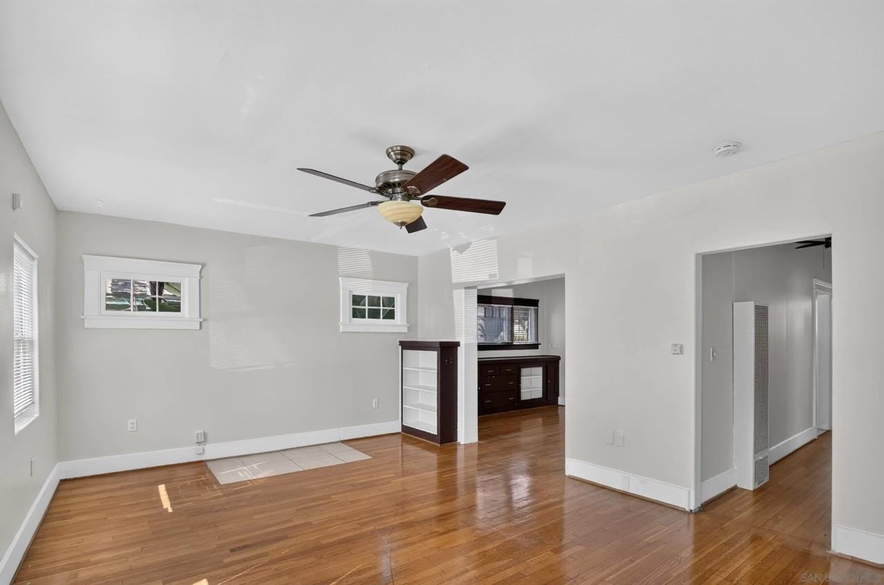 3737 1st Ave - Photo 4 of 25