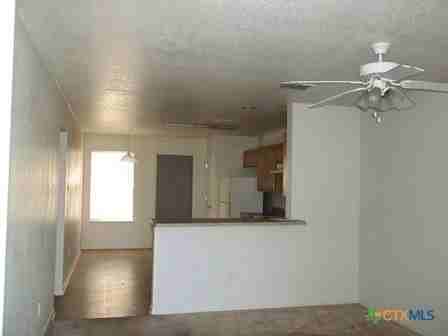 501 Bermuda #D - Photo 3 of 9