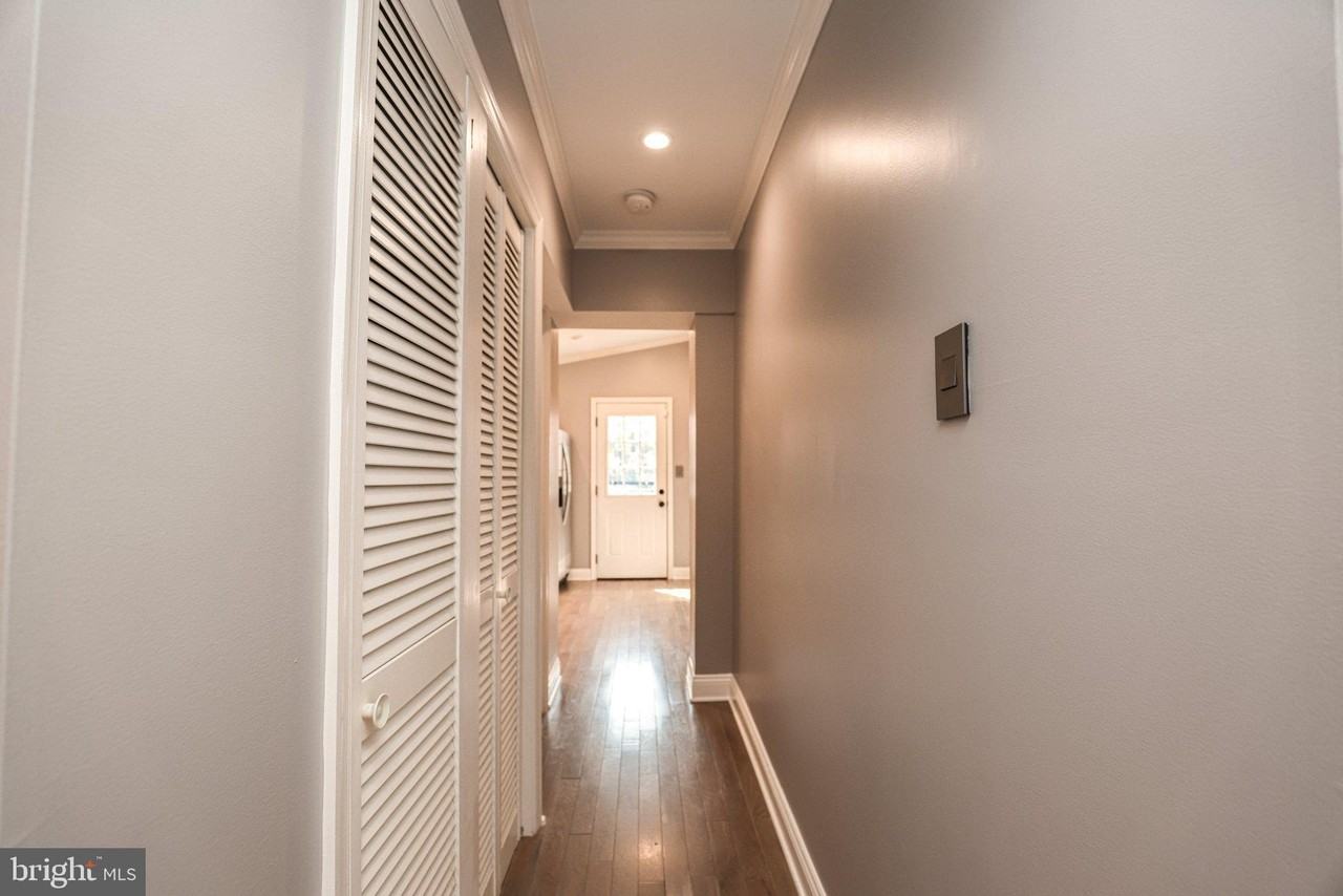 544 Newton Pl Nw - Photo 4 of 23