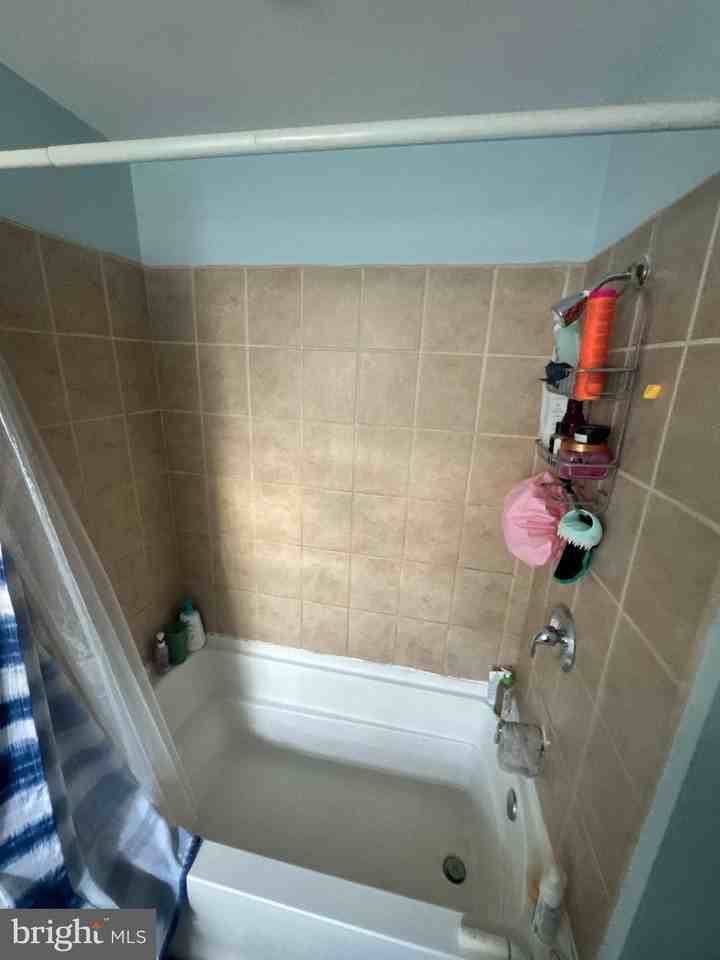 2922 Keswick Rd - Photo 7 of 10
