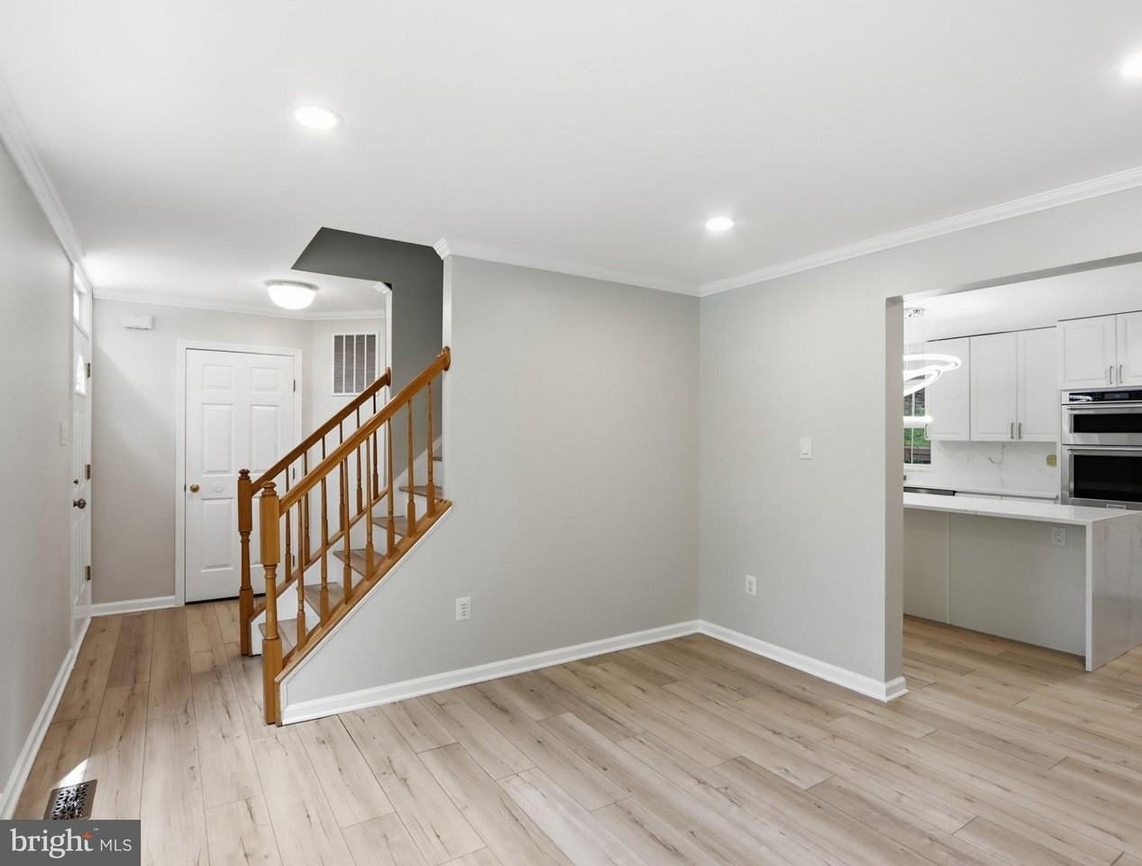 8 Quails Nest Ct - Photo 6 of 34