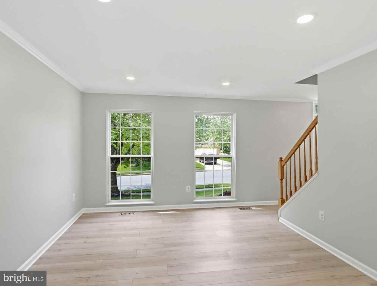 8 Quails Nest Ct - Photo 7 of 34