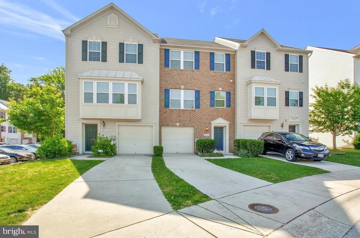 9612 Hammonds Overlook Ct - Photo 3 of 41