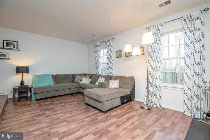 1117 Wildpark Ave - Photo 6 of 50