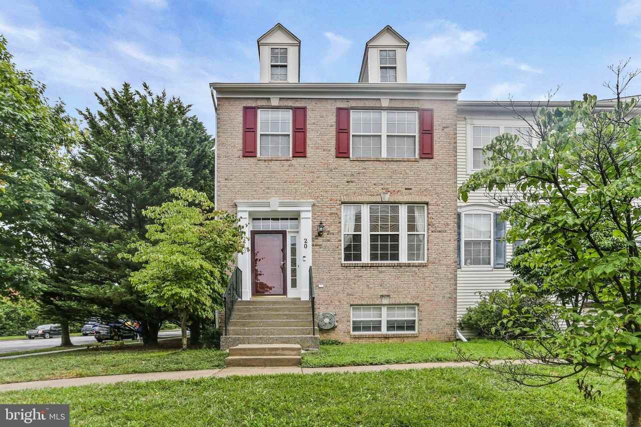 20 Castle Garden Ct