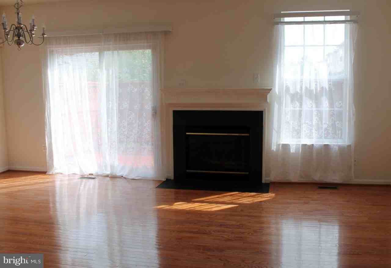 21135 Camomile Ct #136 - Photo 6 of 13