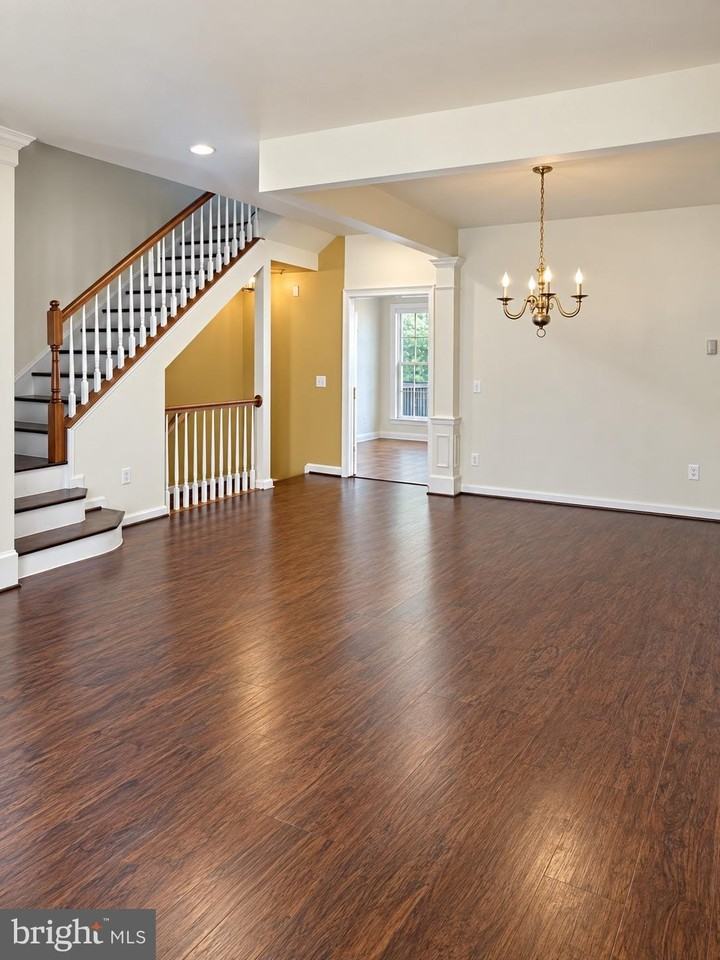 11504 Pittsford Glen Way