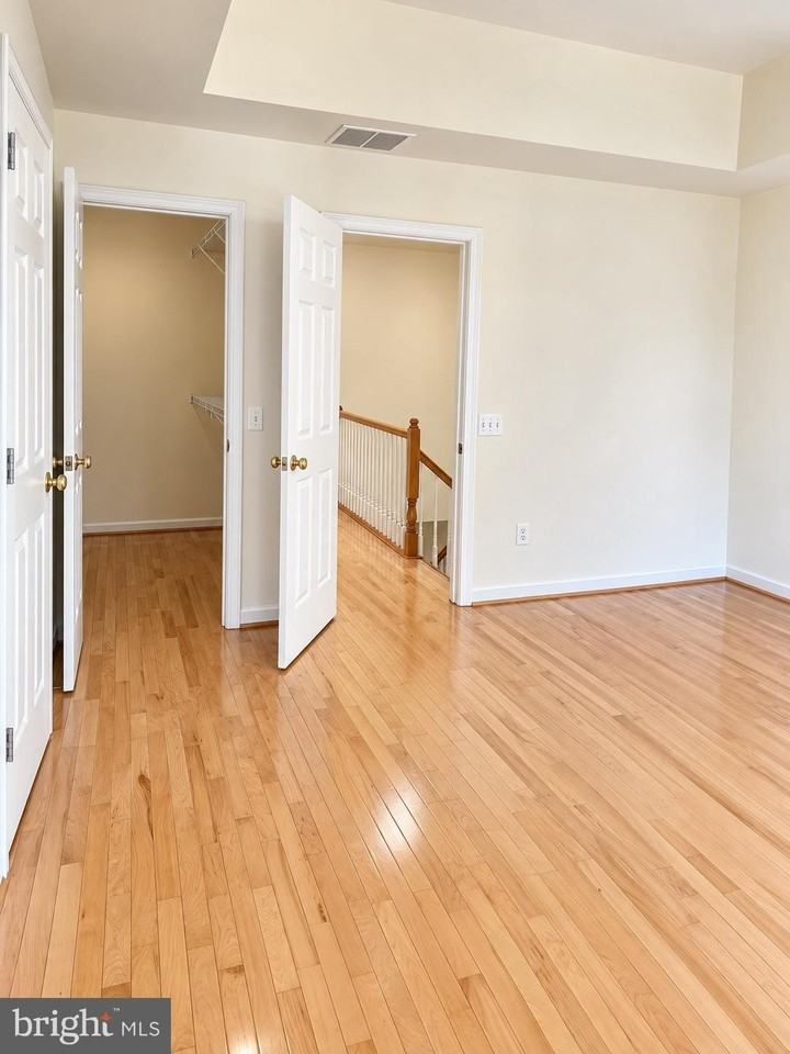 11504 Pittsford Glen Way - Photo 7 of 15