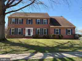 featured image of 6111 Richmanor Ter