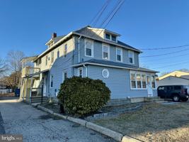 featured image of 31 Carroll Ave