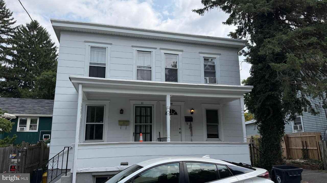 51 Moran Ave - Photo 6 of 19