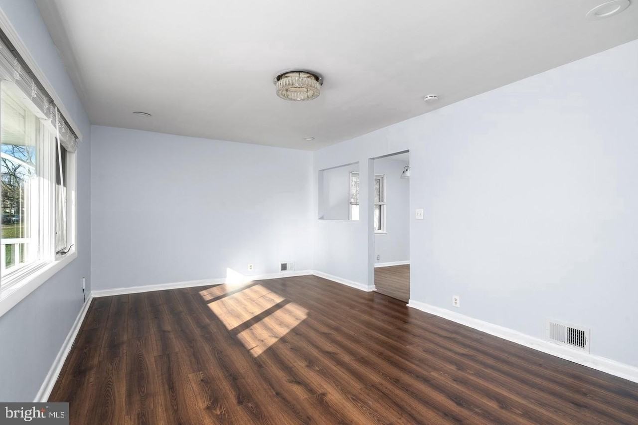 4312 Nottingham Way - Photo 4 of 25