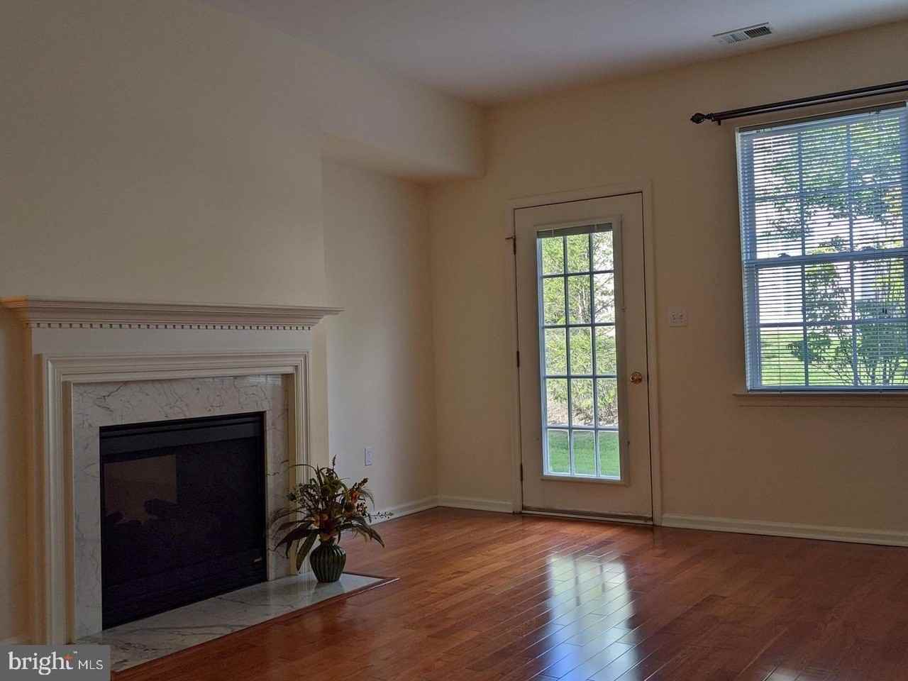 252 Brinley Dr - Photo 7 of 25