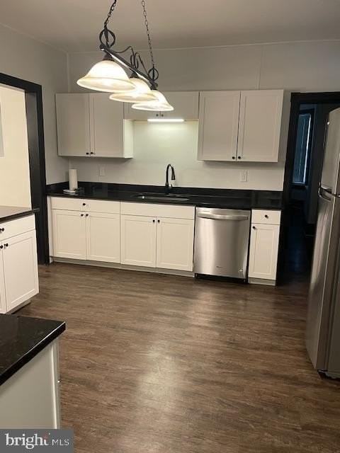 300 W Middle St - Photo 4 of 19