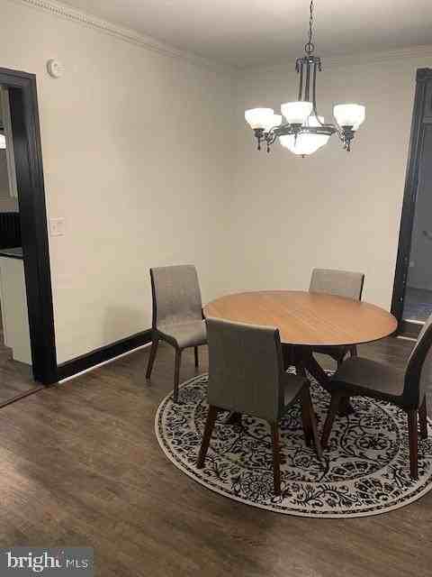 300 W Middle St - Photo 6 of 19