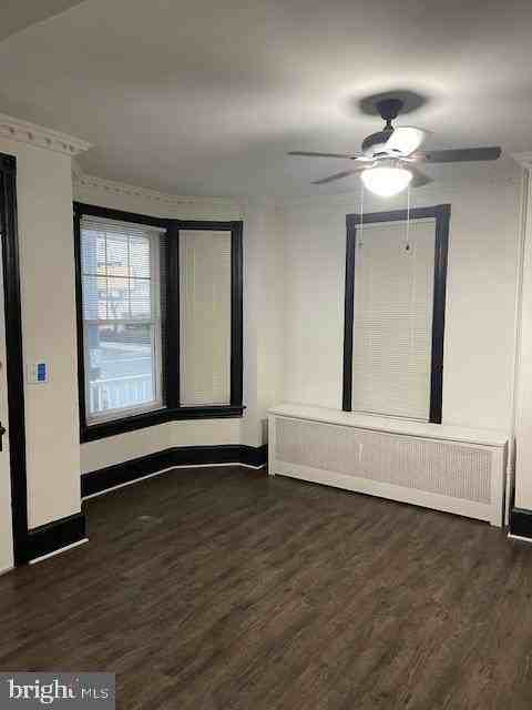 300 W Middle St - Photo 7 of 19