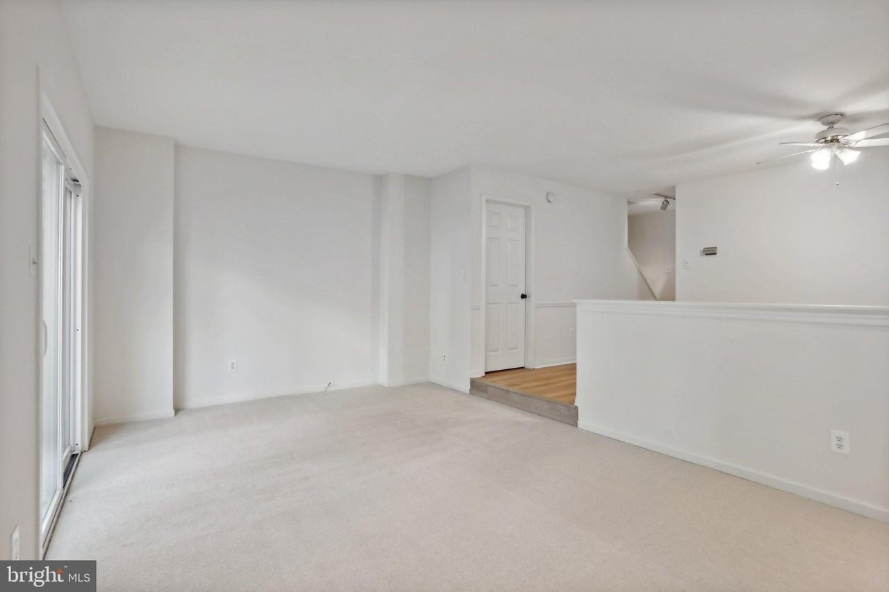 3202 Eaton Ct - Photo 5 of 38