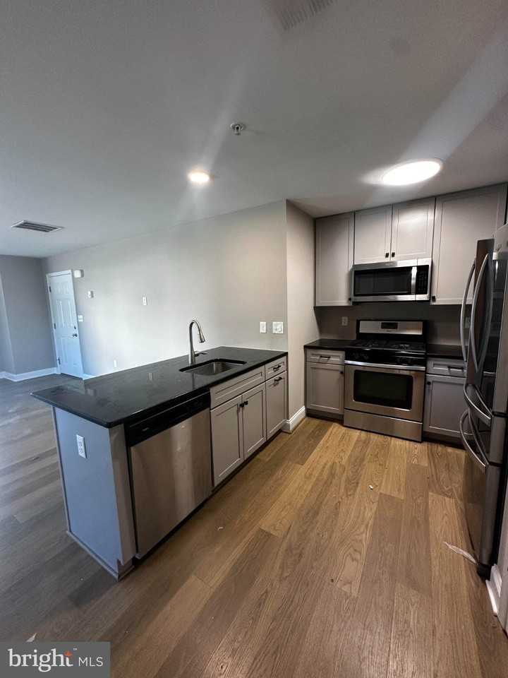 3024 Goshen Dr #90L - Photo 5 of 16
