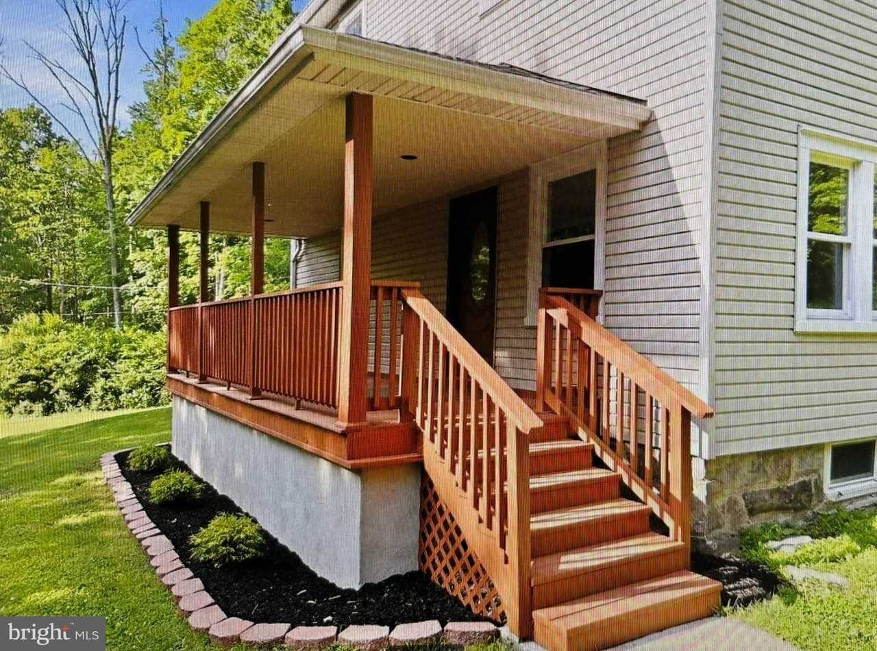 575 Mt Nebo Rd - Photo 2 of 2