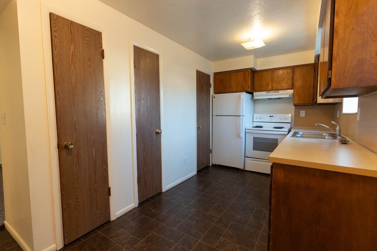 870 W 530 S #2 - Photo 7 of 15
