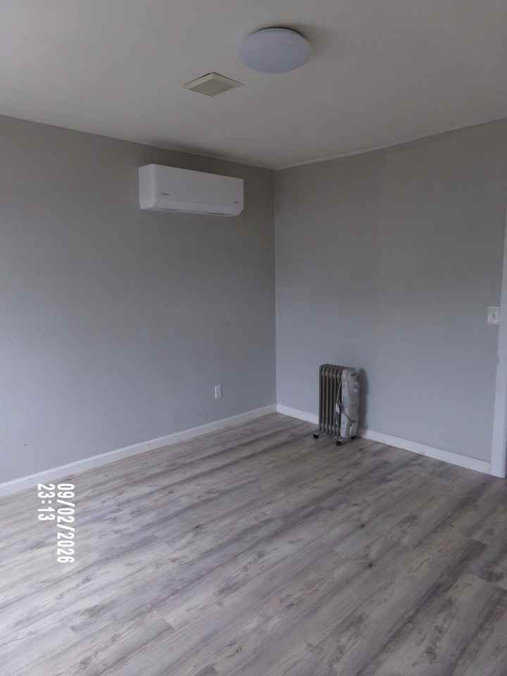 230 Northwest Main Street - C 6 #C6 - Photo 4 of 16