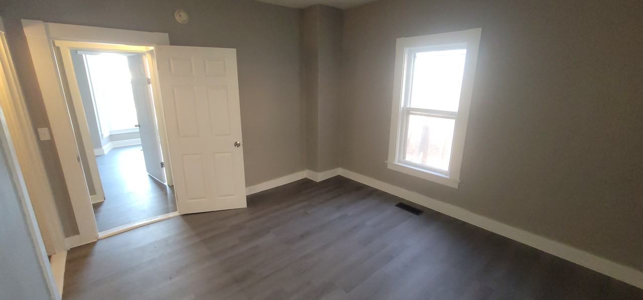 140 School St #1 - Photo 7 of 10