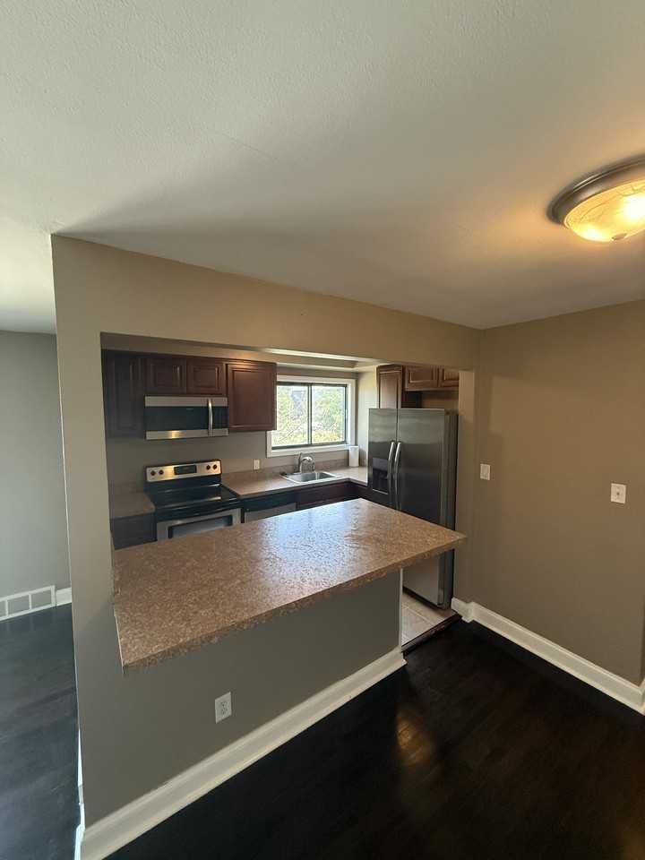 25707 Woodward Avenue - 205unit 205 #205 - Photo 4 of 20