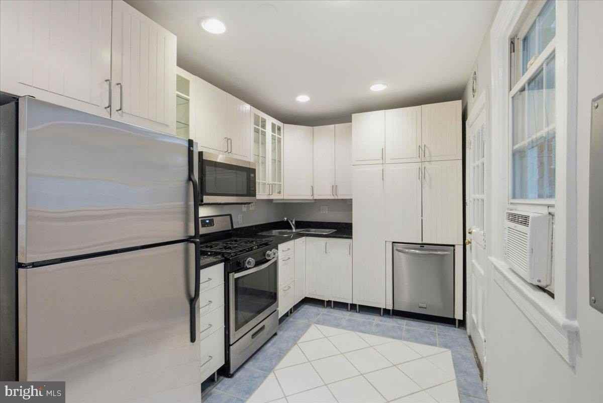 2600 16th St S #684 - Photo 3 of 17