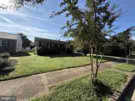 featured image of 446 Hanson Ave