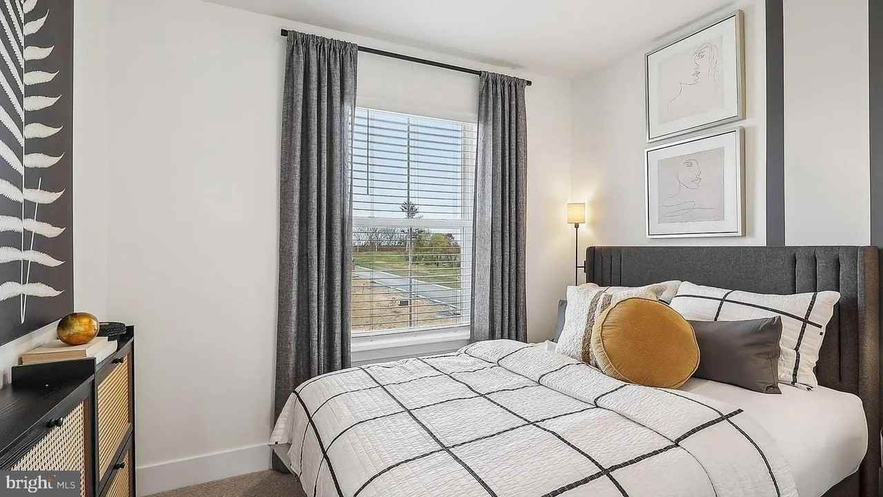 143 Willett Hollow St - Photo 5 of 25