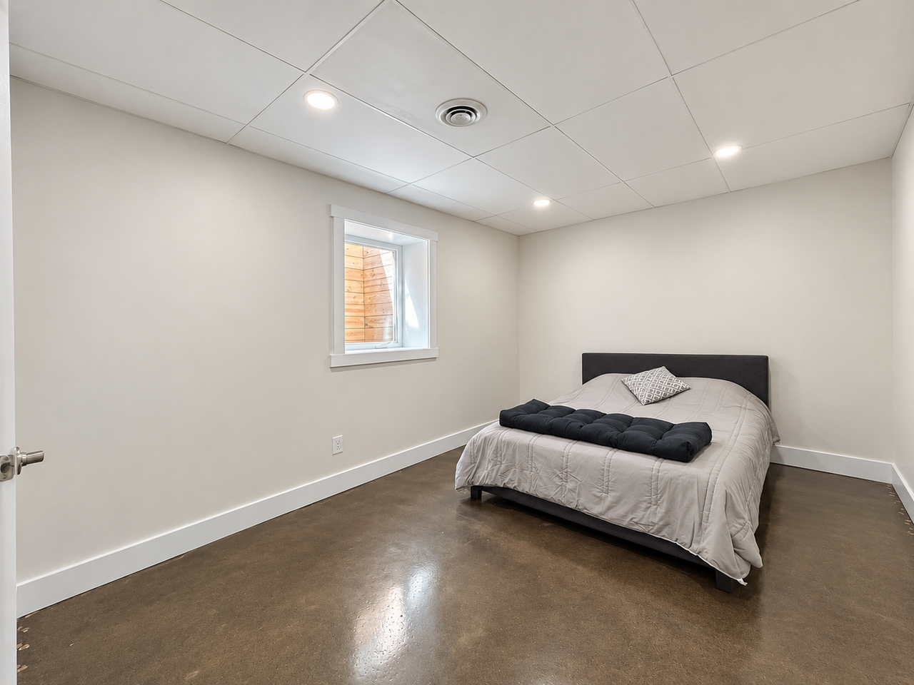 3089 Pandapas Pond Rd - Photo 7 of 33