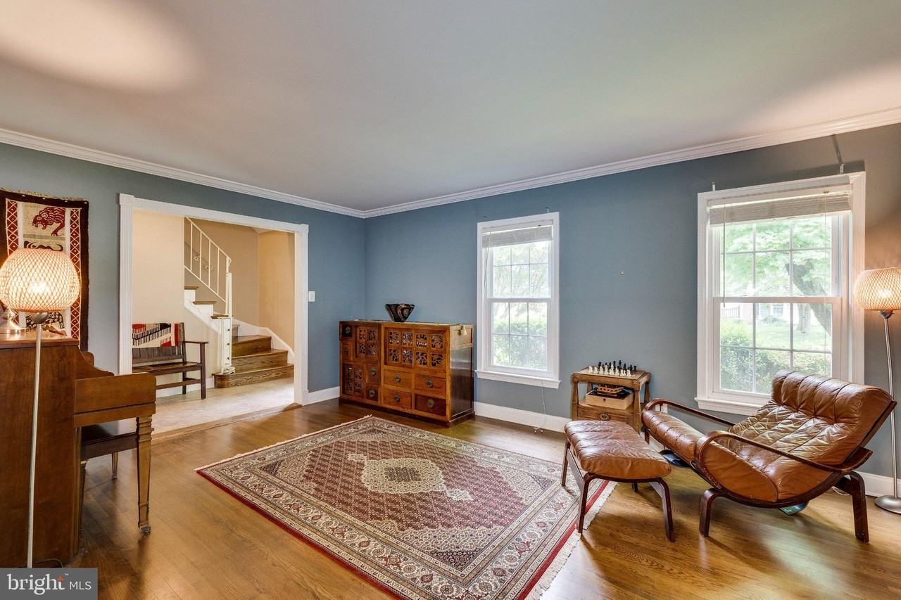 1816 Midlothian Ct - Photo 2 of 24