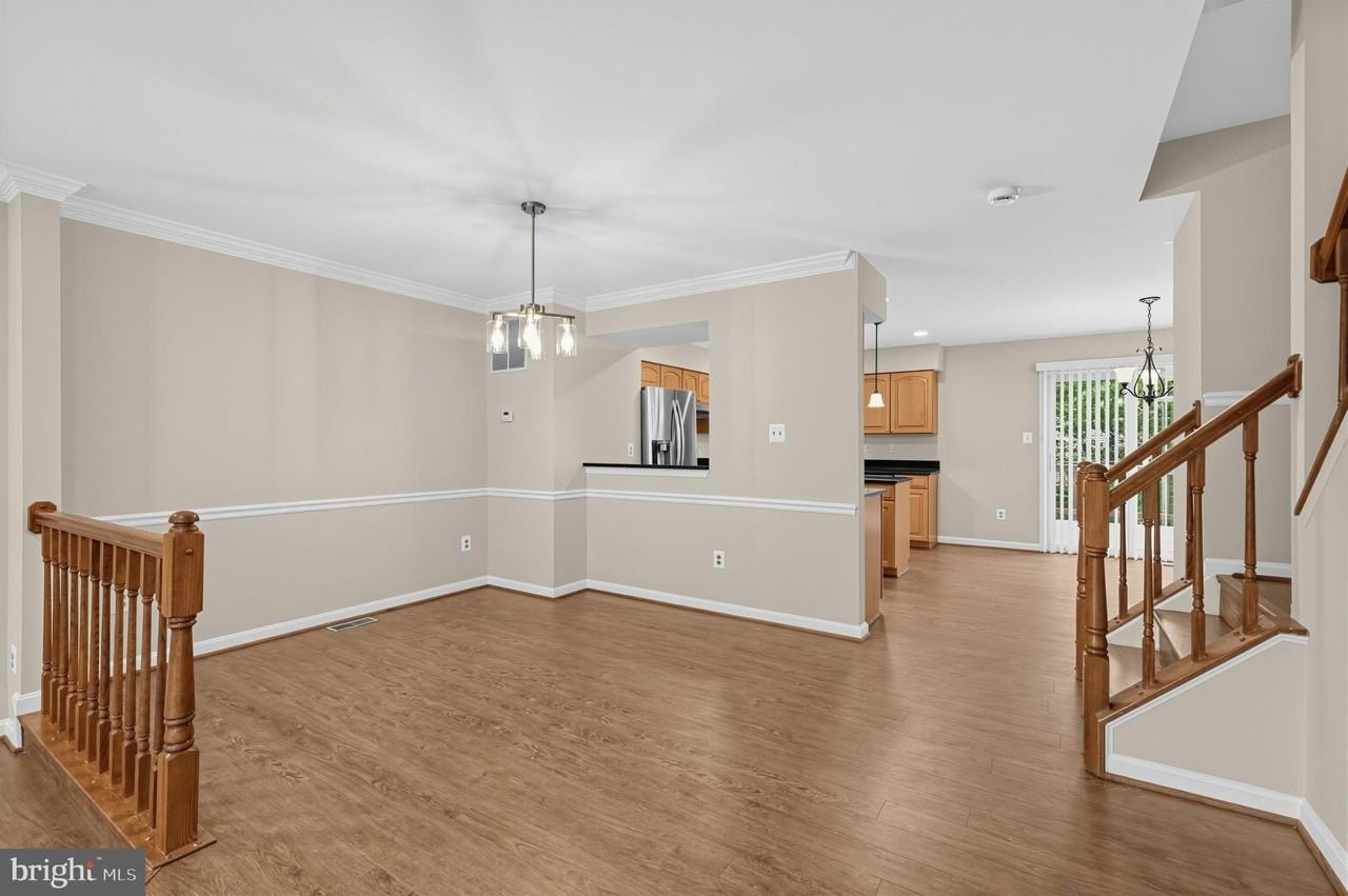 8893 Eagle Rock Ln - Photo 4 of 27