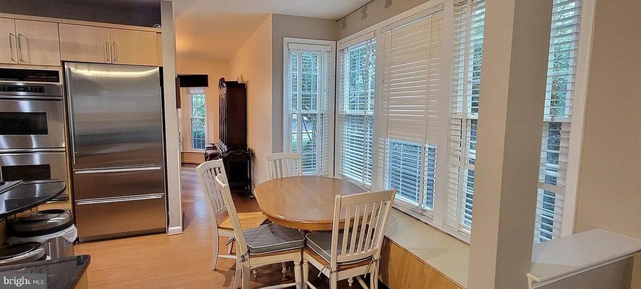 21381 Maidsville Ct - Photo 5 of 18