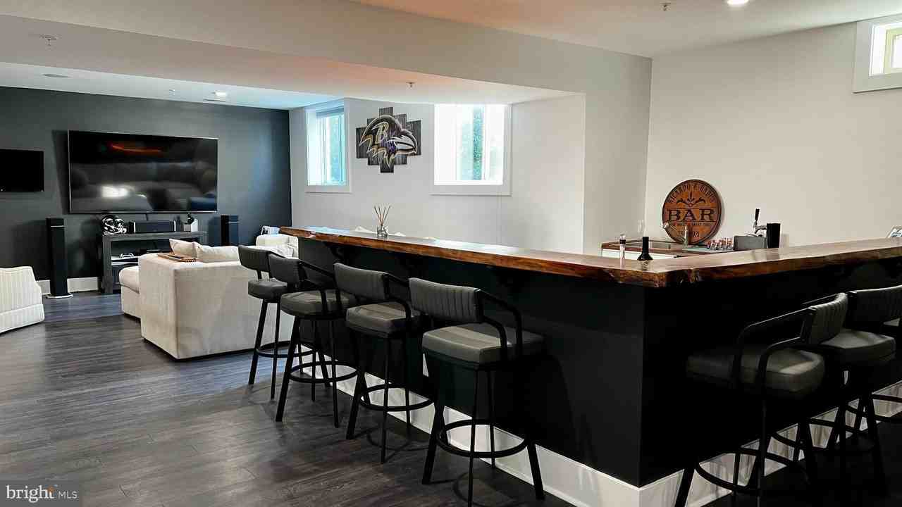 17136 Gullwing Dr - Photo 5 of 20