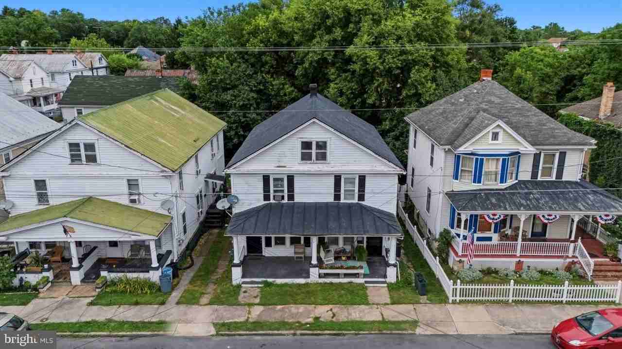 730 W John St - Photo 6 of 21